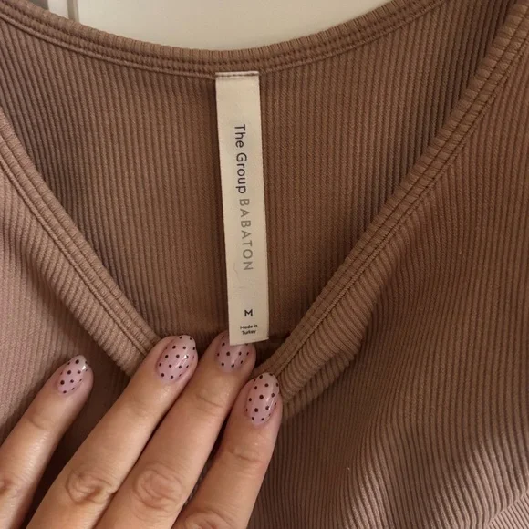 Babaton Ribbed Tan Crop Top - Picture 2 of 2